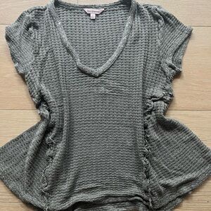 Juicy Couture Textured Gray/Green Short Sleeve Top